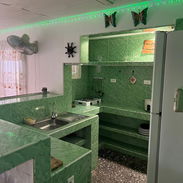 📱 Casa en Varadero: 5 habitaciones con baño privado a pasos de la playa - Img 54717269