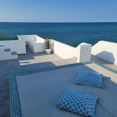 Se alquila casa de playa,Santa Fe. Opciones para grupos o parejas. Casa frente al mar con piscina y paneles solares. - Img 124646652