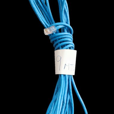 SE VENDE CABLE DE RED CAT 5e , SÓLO LAS MEDIDAS QUE ESTÁN EN LA FOTO 240 CUP EL METRO - Img 116491754