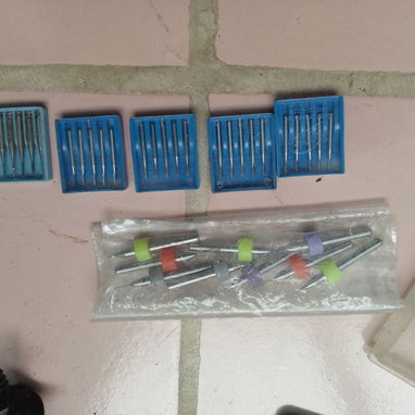 Se venden herramientas para el trabajo con madera - Img 123112030