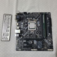 Gigabyte b360m DS3H i3 8100 8gb ram - Img 55927376
