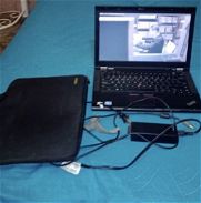 Laptop lenovo en perfecto estado con su cargador y su estuche - Img 45722713
