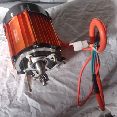 Vendo algunas piezas de triciclo nuevas - 3/4