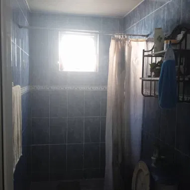 Ofertaaa biplanta en altos con garaje en el Vedado con 3 cuartos en excelente zona!!!! - Img 122707281