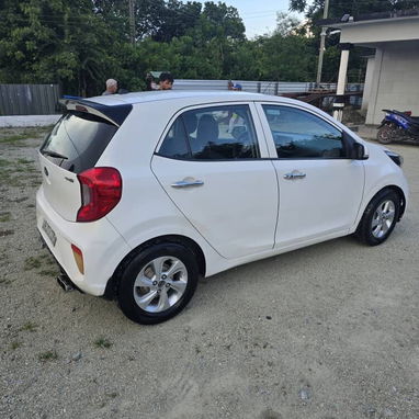 Vendo negocio Kia, Picanto 2017 hecho 21 - Img 124279762