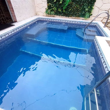 Pasadía con piscina en Fontanar. Oferta de habitación por noche para parejas. Casa de renta con piscina en Boyeros - Img 109044391