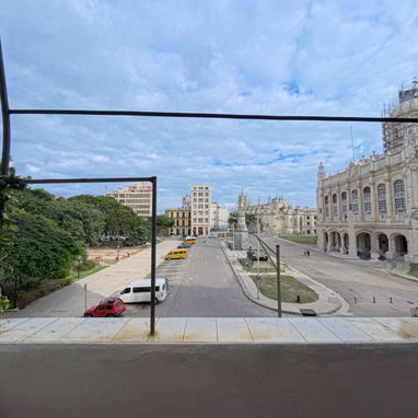 Alquiler 2 hab c/baño privado en Habana Vieja – Ideal para dos parejas – Cocina y terraza – 70 USD - Img 119643489