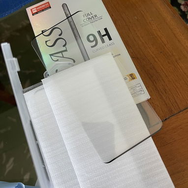 Tengo micas de Cristal curvas anti espías y transparente Samsung desde el S8 al S23 ultra y tengo para la cámaras!!!! - Img 56594445