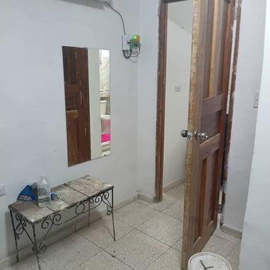 $8500usd En venta casa biplanta  totalmente independiente en Guanabacoa  Corralfalso.. a 1 cuadra del Palacio, - 10/10