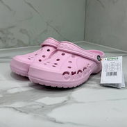 Crocs 🐊 pink - Img 58107631