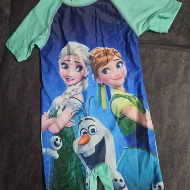 Trajes de baño para niños y niñas - Img 122802031