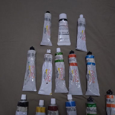 Tubos de Pintura Acrílica (Acrílico) artística profesional, marca ArtiSur, de 50mL, totalmente nuevos. Tengo 14 en venta - 3/7