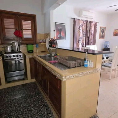 Casa en playa independiente de 3/4 y garaje. - Img 124155530