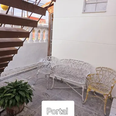 Casa independiente en Playa con garaje 2 cuartos y 2 baños - Img 119288549