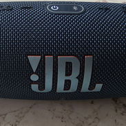 Vendo Bocina JBL Charge 5, 54476459 - Img 57658591