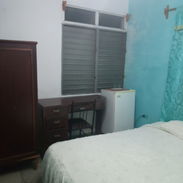 SE ALQUILA HABIATACION PARA ESTUDIANTE O RESIDENTE EXTRANJERO EN EL VEDADO (50 usd) - Img 56182636
