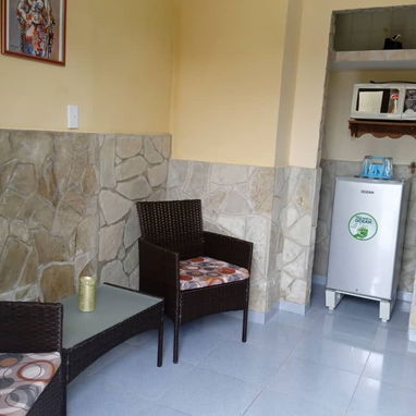 Se renta casa de dos habitaciones en GUANABO con piscina muy acogedora.58858577 - 8/10