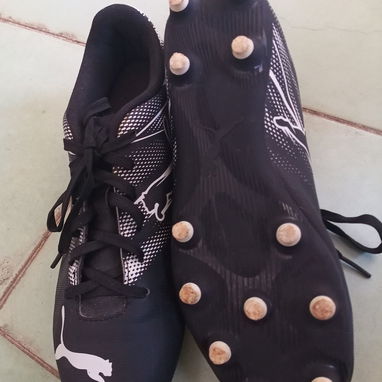 Tacos de Fútbol Talla 40,5 - 3/4