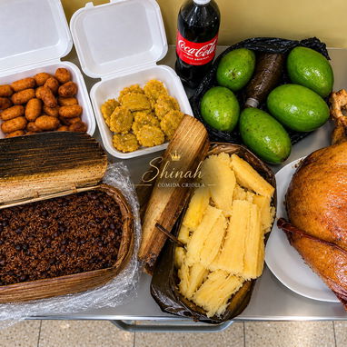 Ricas comidas criollas cerdos enteros , combos cumpleañeros y mas escriban - 3/4