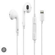 Audifonos earpods para iPhone con entrada lightning - Img 43215028
