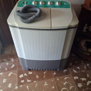 Lavadora semi automatica, hay mas modelos puede preguntar por whatsapp, mensaje o llamada, gracias - Img 55959942