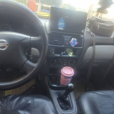 Se vende Nissan Sentra gris del 2005 - Img 124493051