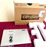 Laptop Lenovo nueva en caja a estrenar - Img 45802184