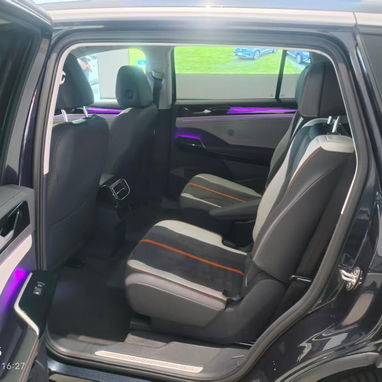 Venta de Volkswagen ID.6 Crozz 2023 - 6/8