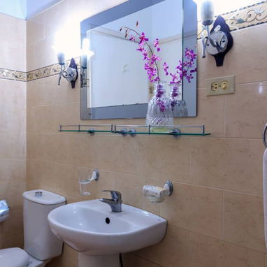 📱 Villa de Lujo con Piscina y Ranchón en el Corazón de Siboney - Img 116112300