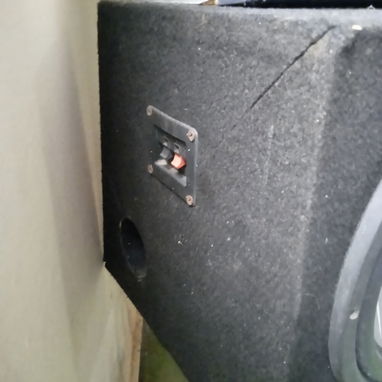 Vendo subwofer para carro, se escucha perfectamente - 3/3