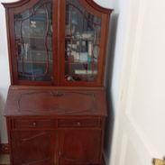Vendo 1 SECRETER ANTIGUO en excelente estado - Img 52464414