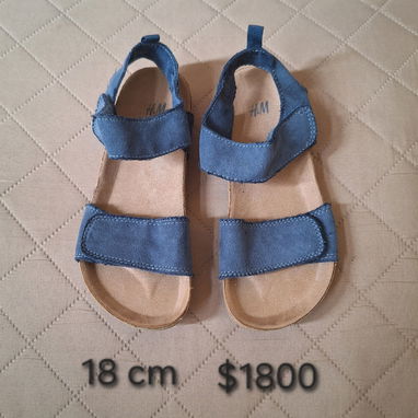 Zapatos para niños - Img 124259743