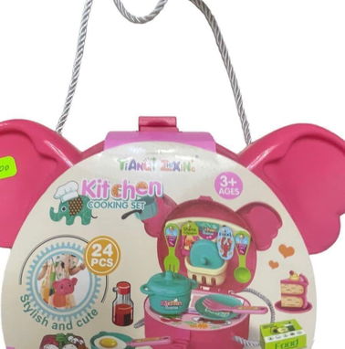 HABANA  ⭐️- Set de cocina  ⭐️- Set de Maquillaje  🎁- Para que lleven sus juguetes ad - Img 76831890