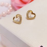 Aretes de oro 10k en forma de corazón - Img 55594168