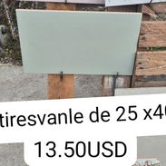 Losas importadas antirresbalantes , entre otros . - Img 57380042