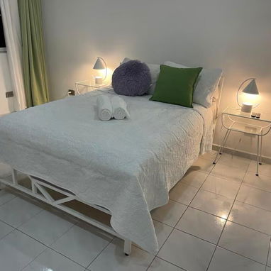Apartamento de renta en el Vedado. Alquiler de apartamento por noches en la Habana. Alquileres económicos en la Habana. - Img 112474806