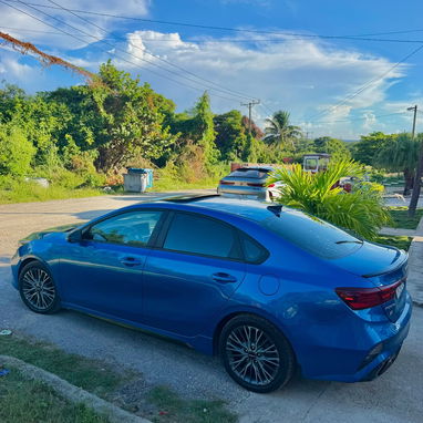 KIA FORTE GT LINE 2024 - 3/5