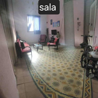 *10000 usd* Casa de propiedad en el cerro 3 cuartos naturales + otro cuarto en balbacoa para un total de 4 cuartos Sala - Img 119652183