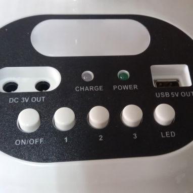 VENTILADOR RECARGABLE DE MESA CON PANEL SOLAR Y 2 BOMBILLOS NEXTEK(GARANTÍA DE 30 DÍAS) - Img 118976338