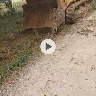 🚜 Bulldozer Komatsu D65 - Img 126976062