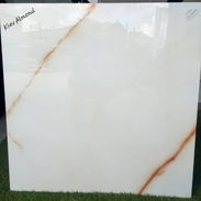 Losas de cerámica a 14 USD el metro y de porcelanato a 21 USD el metro llamar al 53156075/ Mensajería en toda la Habana - Img 55789770