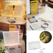 Pizarra mágica con luz led (Mide 20*20cm) - Img 56869266