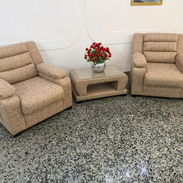 Con nuestros muebles a medida puedes elegir tela, color, tamaño y estilo, para que tu sala se adapte 100% - Img 57831540