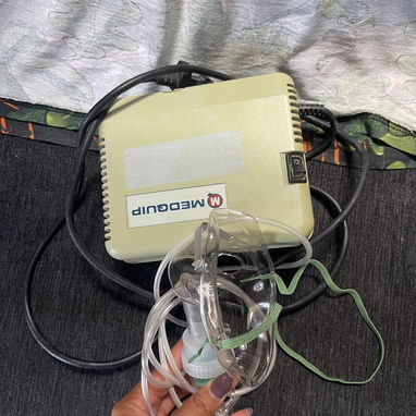 Vendo aparado para dar aerosol es eléctrico - 2/2