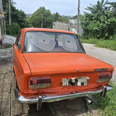 Lada 1500 - 2/6