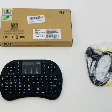 Mini teclado Retroiluminado inalámbrico con touchpad (ORIGINAL NEW) Rii i8+ -- 59103445 - Img 124274180