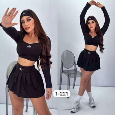 Ropa por cantidad o por pieza desde EEUU si no hay lo que quieres demora en llegar 3 días máximo - Img 123566947