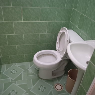 Alquilo apto 1 cuarto en la Víbora 76496052/59430640 Mario - 4/4