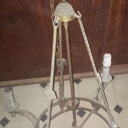 Vendo lampara antigua de Bronce. - Img 55967840