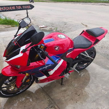Vendo o ago negocio honda CBR 600rr 2024 - 4/4